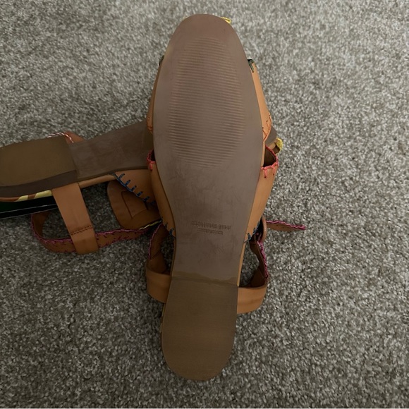 Farm Rio Palm Tree Sandal in Caramel 9.5 - Picture 5 of 7